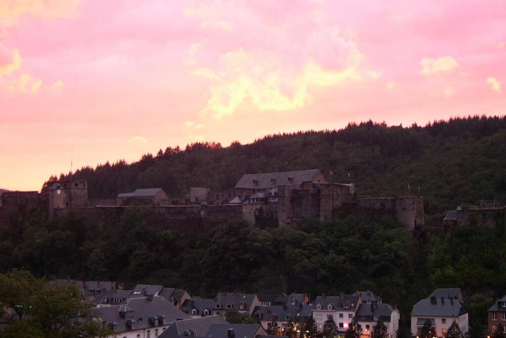 A Bouillon, Appartement Vintage Vue Sur Le Chateau Zewnętrze zdjęcie